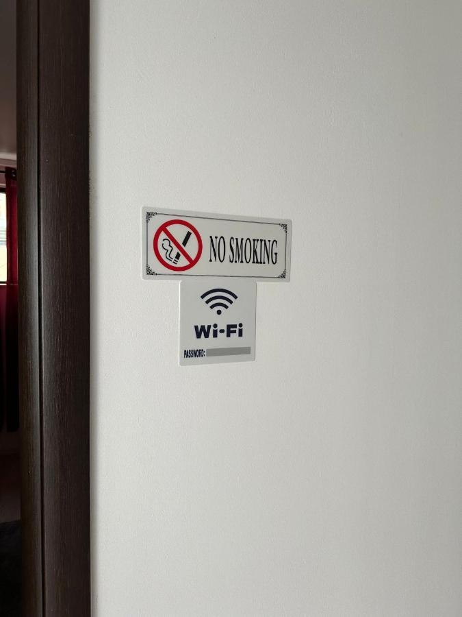 Apartament Otopeni Luaran gambar